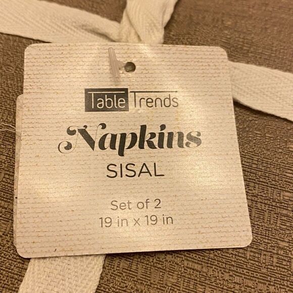 Table Trends Set of 2 Cloth‎ Sisal Light Brown Khaki Napkins NWT - Picture 4 of 4